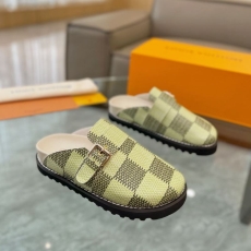 Louis Vuitton Slippers